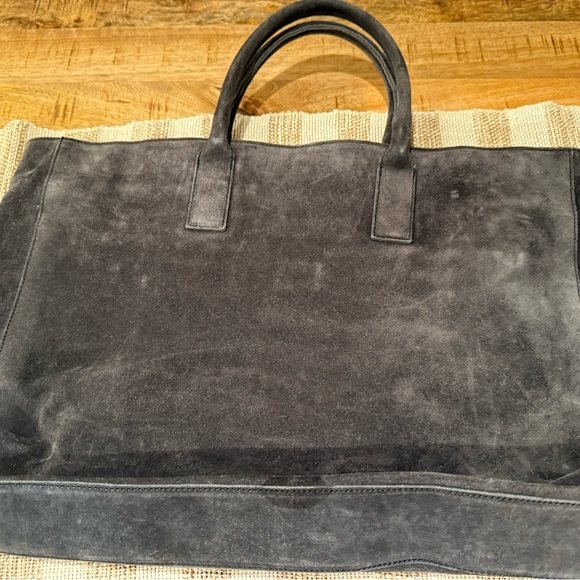 Elegant Suede Tote Bag - Picture 4 of 5